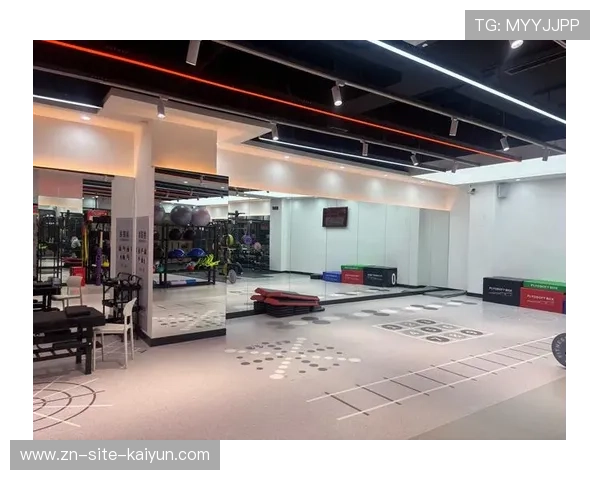 拳击俱乐部优秀教练资源稀缺，私教课价格因资质差异显著